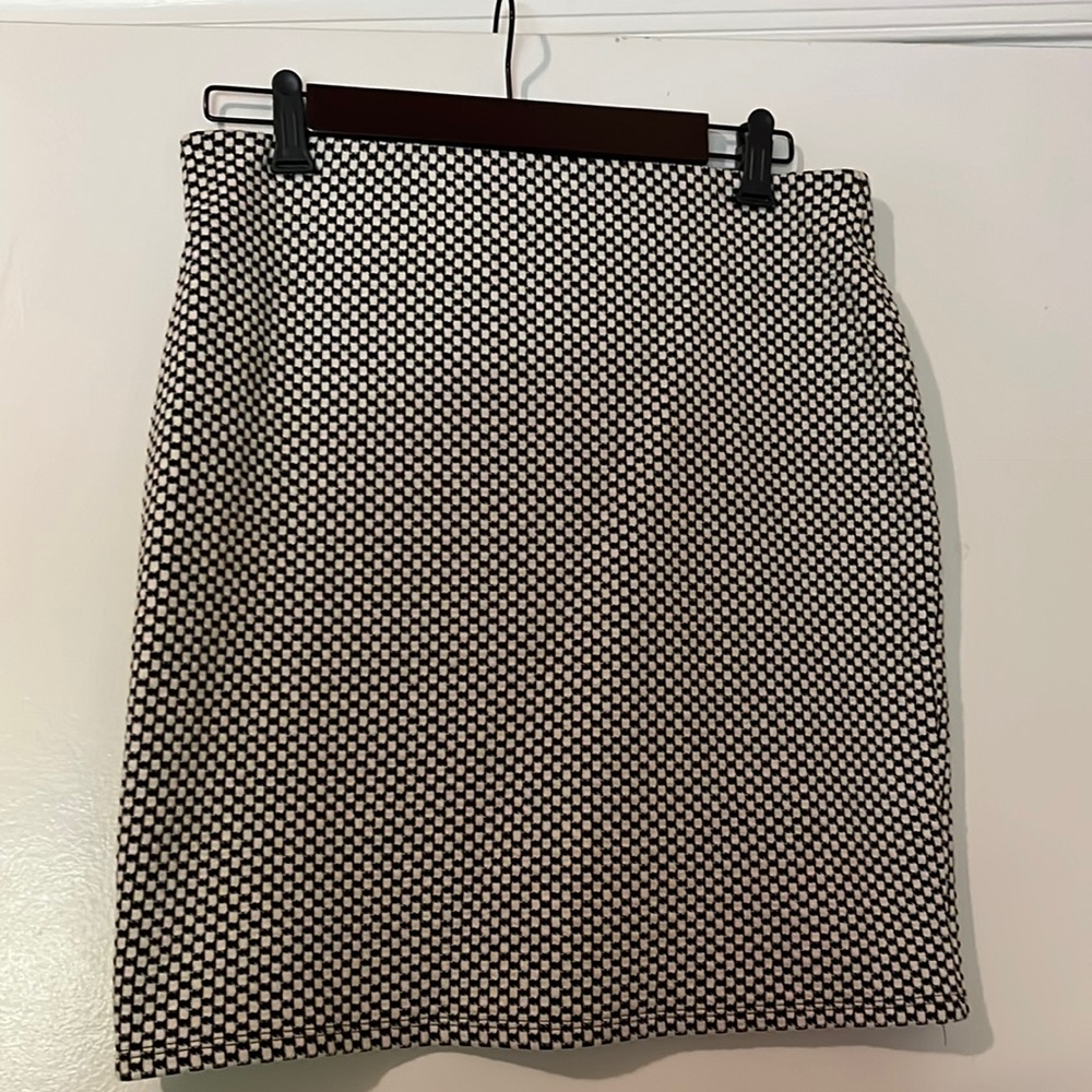 LOFT knit skirt